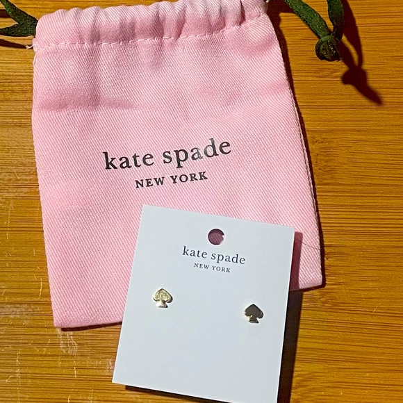 Kate Spade Gold Signature Spade Earrings NWT - Picture 1 of 3